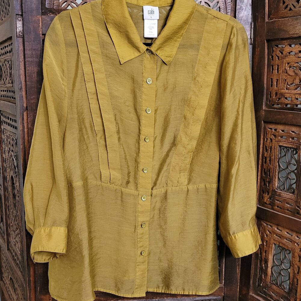 CAbi Portrait Blouse - Olive - Size L